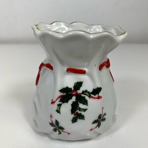 Vintage Lefton Hand Painted Christmas Holly Vase 03728 Bag Shaped 4 Inch Tall
